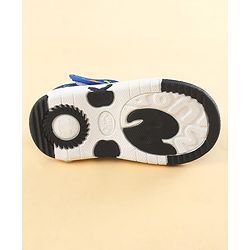 Cute Walk by Babyhug Sandals with Velcro Closure Car Print & Lion Applique - Blue