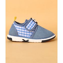 Cute Walk by Babyhug Casual Shoes with Velcro Closure Solid & Check Print & Football Applique - Royal Blue