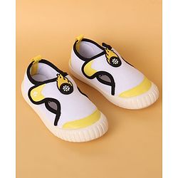 Cute Walk by Babyhug Casual Shoes with Velcro Closure & Fireball Applique - White & Yellow