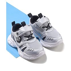 Cute Walk by Babyhug Velcro Closure Sneakers with Fashion Applique - Silver