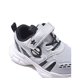 Cute Walk by Babyhug Velcro Closure Sneakers with Fashion Applique - Silver