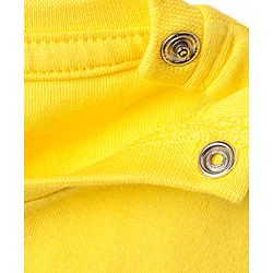 Babyhug Cotton Knit Half Sleeves Capri Night Suit With Floral Print - Yellow & Blue