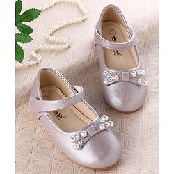 Cute Walk by Babyhug Ballerina With Velcro Closure and Bow Applique - Purple