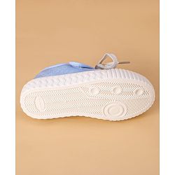 Cute Walk by Babyhug Casual Shoes with Velcro Closure & Teddy Applique - Blue