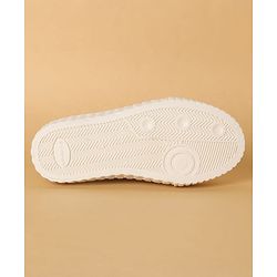 Cute Walk by Babyhug Casual Shoes with Velcro Closure & Glitter Print - Golden