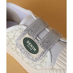 Cute Walk by Babyhug Casual Shoes with Velcro Closure & Glitter Print - Golden