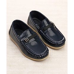 Cute Walk by Babyhug Slip On Loafers With Applique - Brown