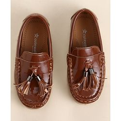 Cute Walk by Babyhug Slip On Loafers With Applique - Black