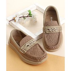 Cute Walk by Babyhug Slip On Solid Loafer - Beige