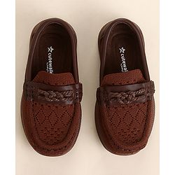 Cute Walk by Babyhug Slip On Solid Loafer - Beige
