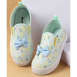 Cute Walk by Babyhug Slip On Casual Shoes with Bow Applique & Lemon Print - Purple