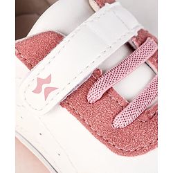 Cute Walk by Babyhug Velcro Closure Booties - Pink