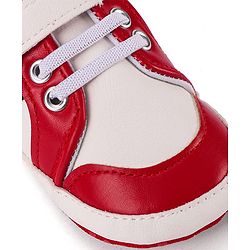 Cute Walk by Babyhug Booties with Velcro Closure - Red