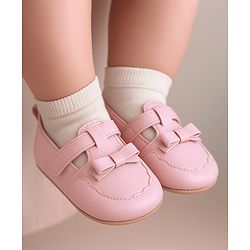 Cute Walk by Babyhug Velcro Closure Booties with Bow Applique -  Pink
