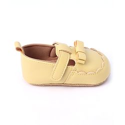 Cute Walk by Babyhug Velcro Closure Booties with Bow Applique -  Pink