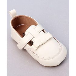 Cute Walk by Babyhug Velcro Closure Booties with Bow Applique -  Pink