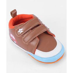 Cute Walk by Babyhug Velcro Closure Booties With Vehicle Print - Navy Blue