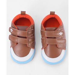 Cute Walk by Babyhug Velcro Closure Booties With Vehicle Print - Navy Blue