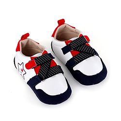 Cute Walk by Babyhug Slip On Booties with Star Print - Navy Blue