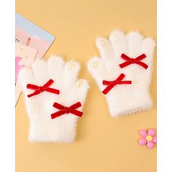 Babyhug Solid Coloured Gloves With Bow & Heart Applique -White
