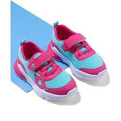 Cute Walk by Babyhug Sneaker with Velcro Closure & Star Patch - Fuchsia & Light Blue
