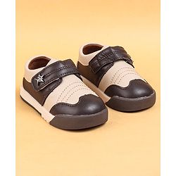 Cute Walk by Babyhug Casual Shoes with Velcro Closure - Brown & Beige