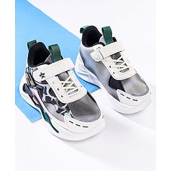 Cute Walk by Babyhug Velcro Closure Sneaker Shoes With Lace Detailing & Splash Print - White