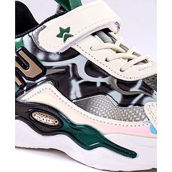 Cute Walk by Babyhug Velcro Closure Sneaker Shoes With Lace Detailing & Splash Print - White