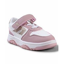 Cute Walk by Babyhug Velcro Closure Sneakers - Black