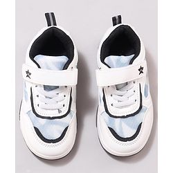 Cute Walk by Babyhug Velcro Closure Sneaker Shoes - White