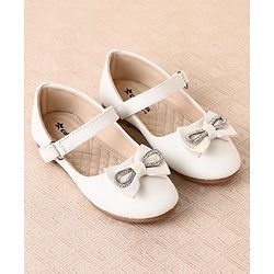 Cute Walk by Babyhug Ballerina with Velcro Closure & Bow Applique - Sliver