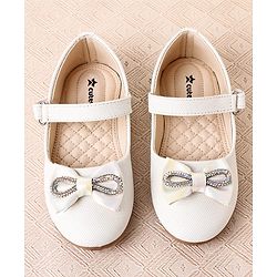 Cute Walk by Babyhug Ballerina with Velcro Closure & Bow Applique - Sliver