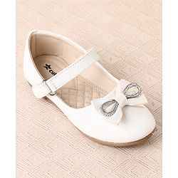 Cute Walk by Babyhug Ballerina with Velcro Closure & Bow Applique - Sliver