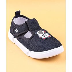 Cute Walk by Babyhug Casual Shoes with Velcro Closure & Astronaut Patch - Navy Blue