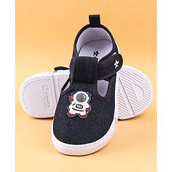 Cute Walk by Babyhug Casual Shoes with Velcro Closure & Astronaut Patch - Navy Blue