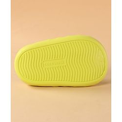 Cute Walk by Babyhug Clogs with Back Strap & Applique - Light Green
