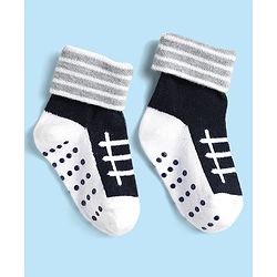 Cute Walk by Babyhug Knit Antibacterial Ankle Length Anti Skid Socks With Stripes Pack Of 3 - Black & White