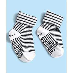 Cute Walk by Babyhug Knit Antibacterial Ankle Length Anti Skid Socks With Stripes Pack Of 3 - Black & White