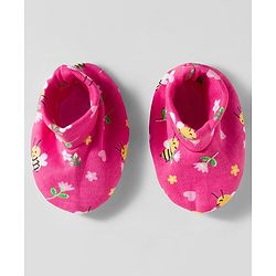 Babyhug 100% Cotton Interlock Knit Cap Mittens & Booties Set With Floral Print Pink - Diameter 28 cm