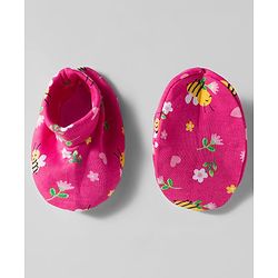 Babyhug 100% Cotton Interlock Knit Cap Mittens & Booties Set With Floral Print Pink - Diameter 28 cm