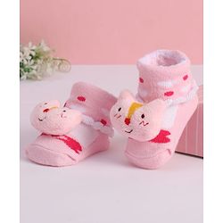 Cute Walk by Babyhug Fabric Socks With Heart Design & Cat Applique - Pink