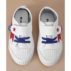 Cute Walk by Babyhug Velcro Closure Casual Shoes - White