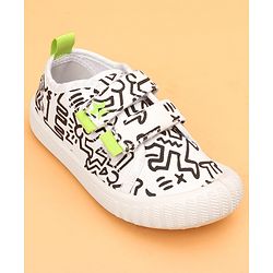 Cute Walk by Babyhug Velcro Closure Abstract Printed Casual Shoes - White & Lime Green