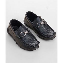 Cute Walk by Babyhug Loafer With Textured Design - Brown
