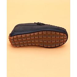 Cute Walk by Babyhug Slip On Solid Coloured Loafers With Applique - Navy Blue