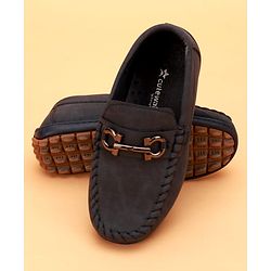 Cute Walk by Babyhug Slip On Solid Coloured Loafers With Applique - Navy Blue