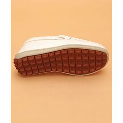Cute Walk by Babyhug Slip On Solid Loafers with Applique Detailing - White