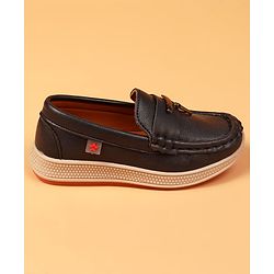 Cute Walk by Babyhug Slip On Solid Coloured Loafers With Applique - Navy Blue