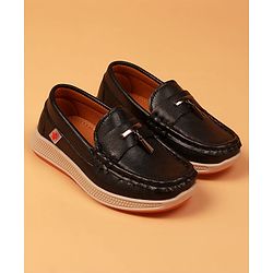 Cute Walk by Babyhug Slip On Solid Coloured Loafers With Applique - Navy Blue