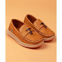 Cute Walk by Babyhug Slip On Solid Coloured Loafers With Applique - Navy Blue